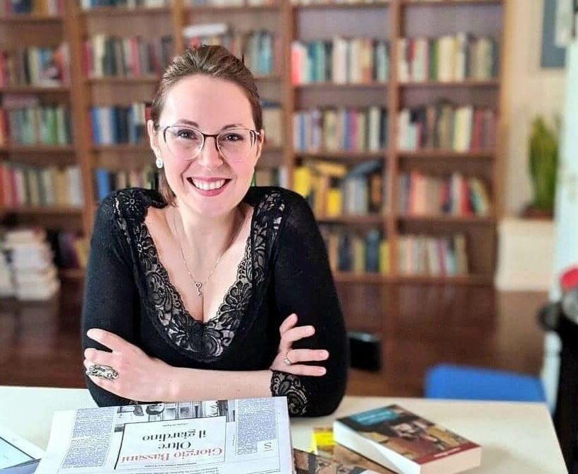 Intervista a Giulia Ciarapica, la book influencer che spiega i libri su  Rai1