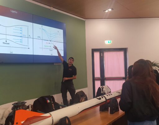 Verso le Stelle: il Campus “Spazio e Futuro” degli studenti del Fermi