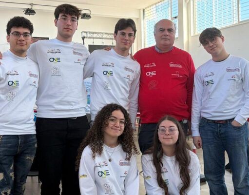 Il Liceo Scientifico Enrico Fermi debutta a STEM Racing Italy: ottimi risultati alla prima partecipazione nazionale