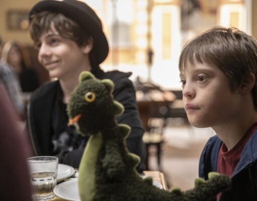 “Rincorrere i dinosauri”: il cineforum del “Cross Medial” apre al dialogo sulla diversità
