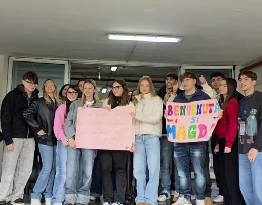 Scambio internazionale al Liceo Fermi: accolta una studentessa dalla Repubblica Ceca
